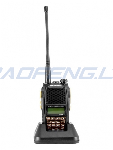 Baofeng UV-6R 8